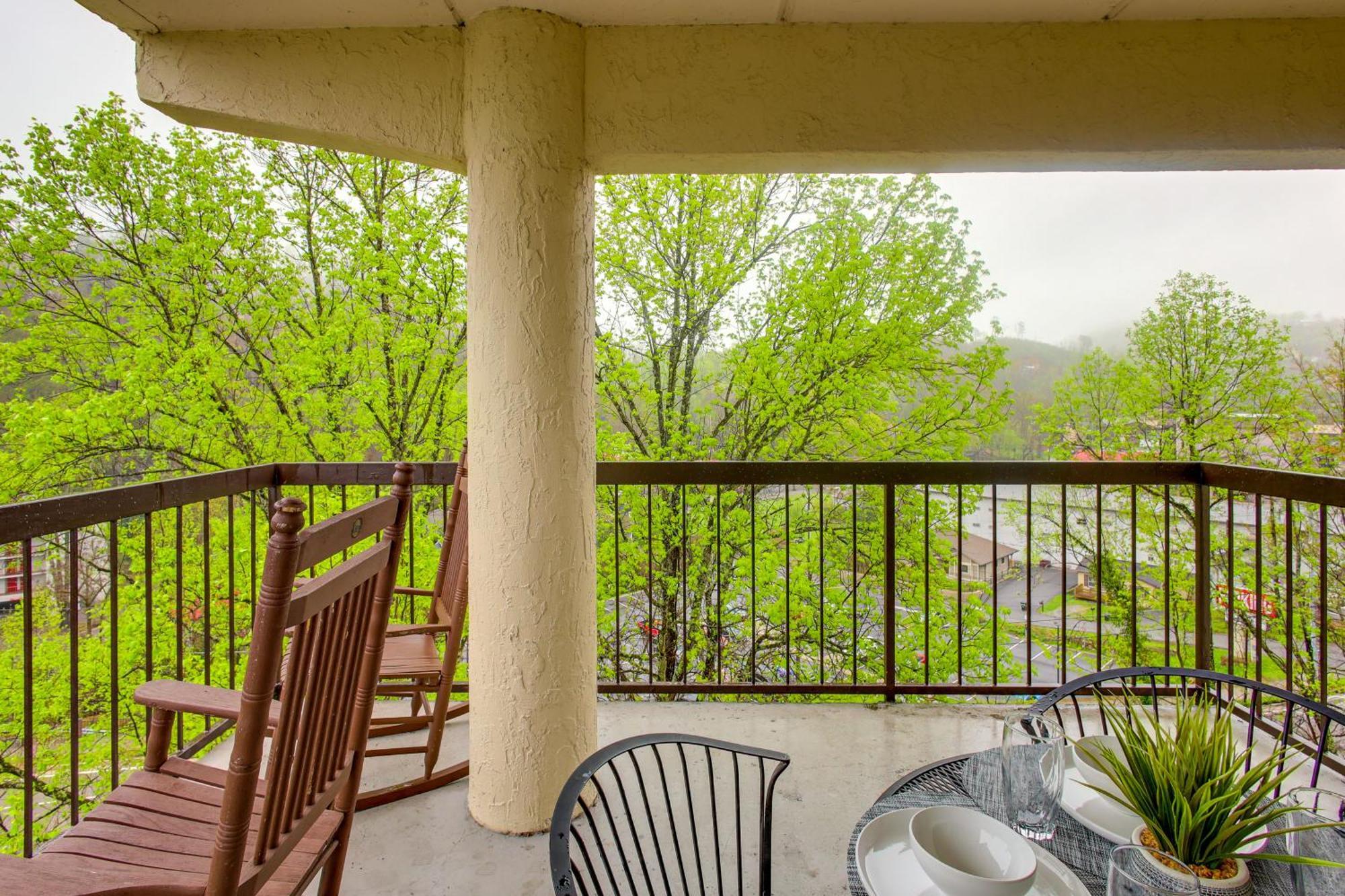 Gatlinburg Condo With Smoky Views Walk To Town! Экстерьер фото